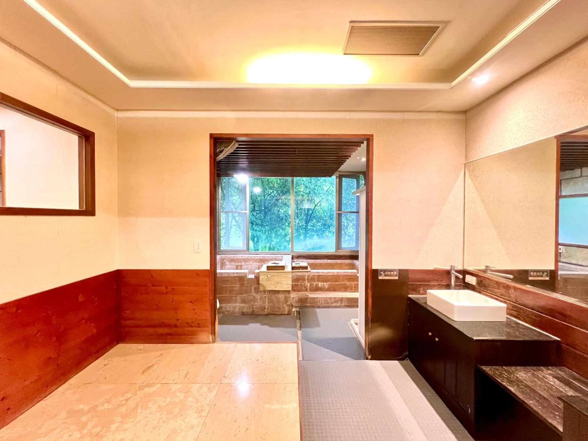 Wulai Sunglyu Hot Spring Resort מראה חיצוני תמונה