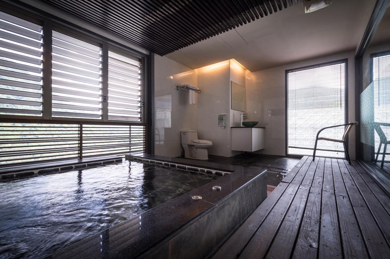 Wulai Sunglyu Hot Spring Resort מראה חיצוני תמונה