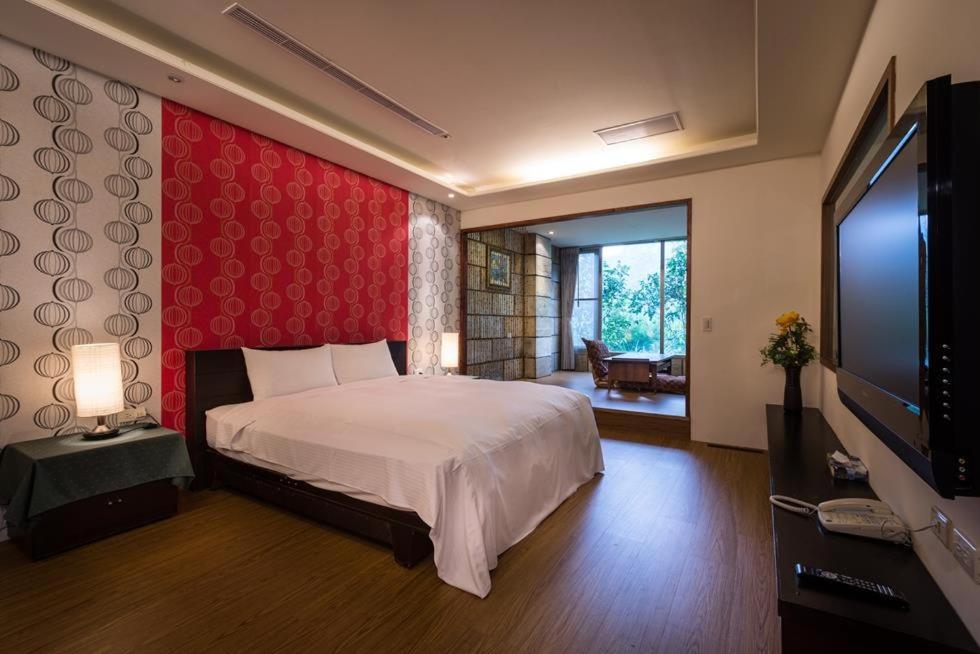 Wulai Sunglyu Hot Spring Resort מראה חיצוני תמונה